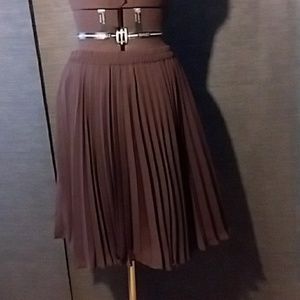 Vintage pleated skirt